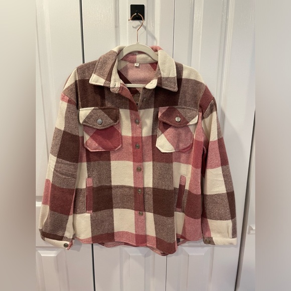 bundle of 2 checkered pattern shacket (pink and red) - Picture 2 of 12